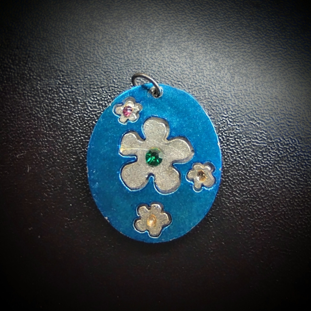 Blue Floral Pendant Charm - Fashion Jewelry - Blue Top Layer Comes Apart